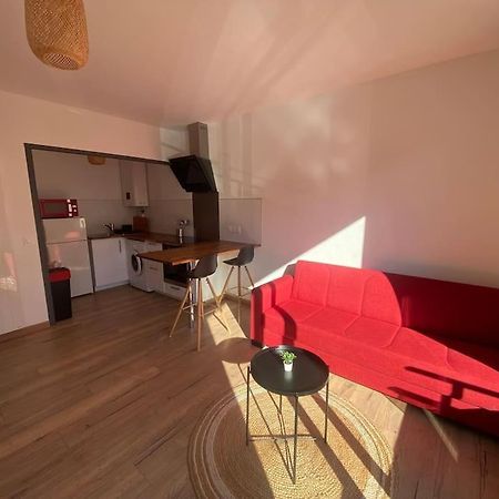 Studio Moderne Et Cosy Avec Balcon Et Parking Apartment Périgueux Exterior foto